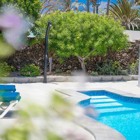 Villa Amanda 4 Bedrooms Jacuzzi And Heated Pool Pool Table Great Holiday House Villa *