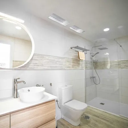 Villa Amanda 4 Bedrooms Jacuzzi And Heated Pool Pool Table Great Holiday House Puerto del Carmen (Lanzarote)